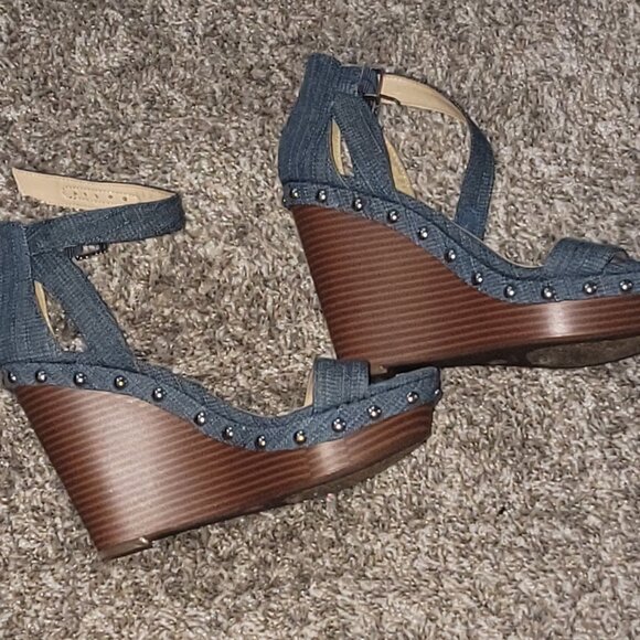 🎉 JESSICA SIMPSON DENIM WEDGE HEELS - Picture 1 of 1